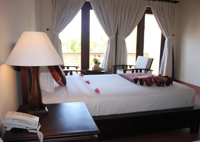 Golden Peak & Resort